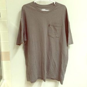 🔹Men’s Grey KEY Short Sleeve Tee w/ Pocket